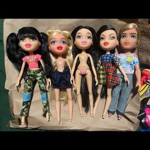 Bratz Doll Bundle/lot of 5 SOLD